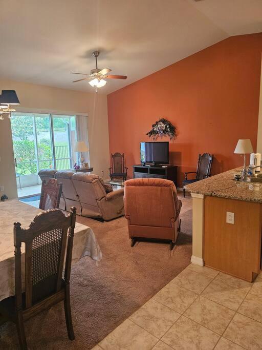 Home Away From Home Mount Dora Luaran gambar